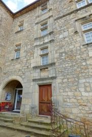 Architecture renaissance du château de Joyeuse..JPG