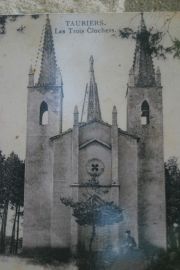 église aux trois clochers avant 001