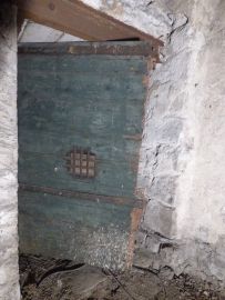 Entrée du cachot.JPG