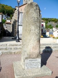 Le milliaire de Pont-de-Labeaume