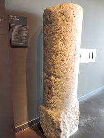 Original du milliaire des Combes au musée d'Alba