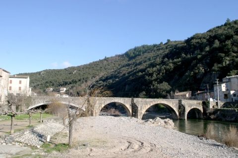 Pont-de-Labeaume
