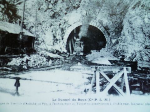 Sortie du tunnel Le roux