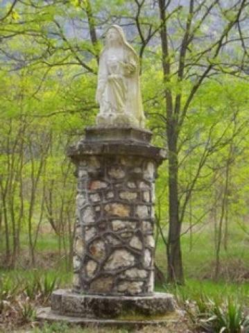 Statue de Bernadette Soubirous