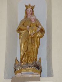 Statue de Notre Dame de l'Espérance dans la chapelle