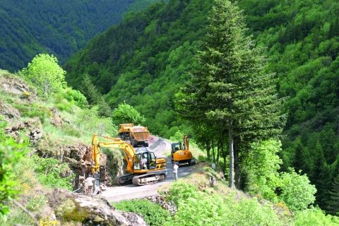 Travaux voirie en montagne