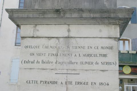 villeneuve-de-berg 018